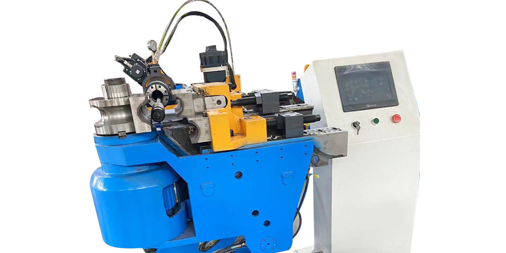 DW-75CNC-2A-1S 三維數控全自動彎管機